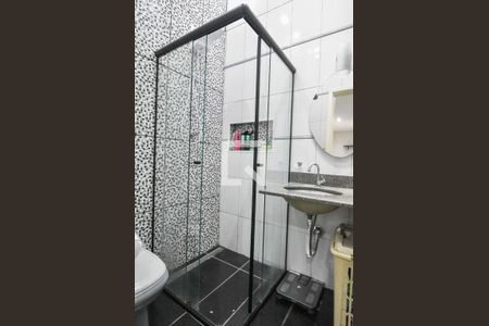 Casa à venda com 100m², 3 quartos e 2 vagasBanheiro Suíte 01