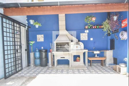 Casa à venda com 100m², 3 quartos e 2 vagasChurrasqueira 