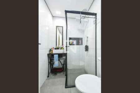 Casa à venda com 100m², 3 quartos e 2 vagasBanheiro 02