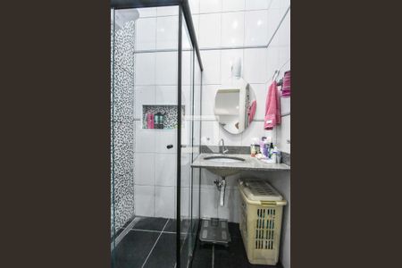 Casa à venda com 100m², 3 quartos e 2 vagasBanheiro Suíte 01