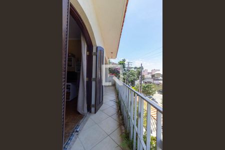 Casa à venda com 250m², 4 quartos e 4 vagasVaranda Quarto 1 e 2