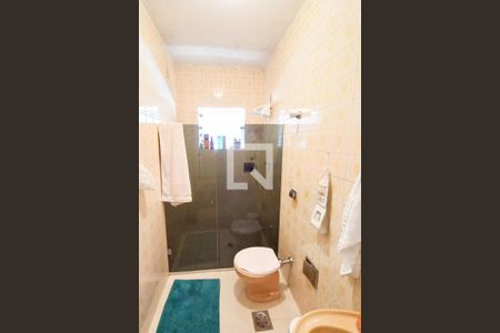 Casa à venda com 460m², 3 quartos e 3 vagas Casa à venda com 460m², 3 quartos e 3 vagasBanheiro 1