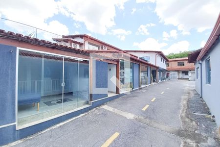 Casa à venda com 460m², 3 quartos e 3 vagas Casa à venda com 460m², 3 quartos e 3 vagasExtensão da propriedade