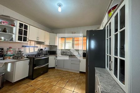 Casa à venda com 161m², 3 quartos e 2 vagasCozinha