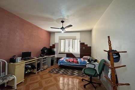 Casa à venda com 161m², 3 quartos e 2 vagasQuarto 2 