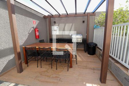 Apartamento à venda com 34m², 2 quartos e sem vaga Apartamento à venda com 34m², 2 quartos e sem vagaÁrea comum - Churrasqueira