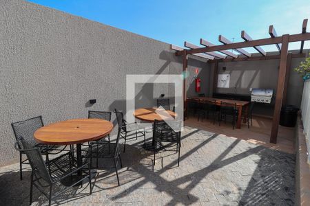 Apartamento à venda com 34m², 2 quartos e sem vaga Apartamento à venda com 34m², 2 quartos e sem vagaÁrea comum - Churrasqueira