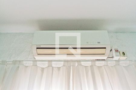 Casa à venda com 220m², 3 quartos e 3 vagas Casa à venda com 220m², 3 quartos e 3 vagasQuarto 1