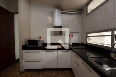 Casa à venda com 600m², 4 quartos e 4 vagas