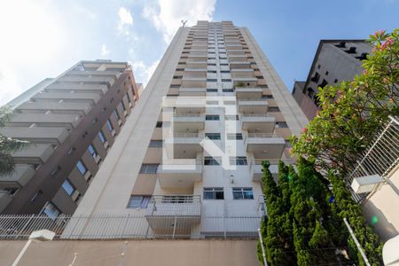 Apartamento à venda com 44m², 1 quarto e 1 vaga Apartamento à venda com 44m², 1 quarto e 1 vagaFachada