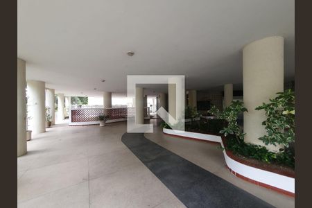 Apartamento à venda com 85m², 2 quartos e 1 vaga Apartamento à venda com 85m², 2 quartos e 1 vagaÁrea Comum