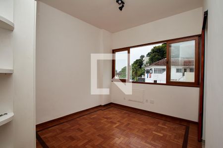 Apartamento à venda com 85m², 2 quartos e 1 vaga Apartamento à venda com 85m², 2 quartos e 1 vagaQuarto Suíte 2