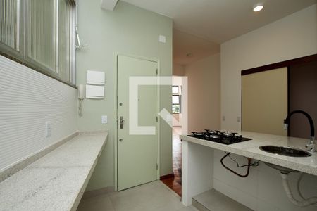 Apartamento à venda com 85m², 2 quartos e 1 vaga Apartamento à venda com 85m², 2 quartos e 1 vagaCozinha