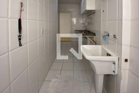 Apartamento à venda com 68m², 3 quartos e 1 vagaÁrea de Serviço