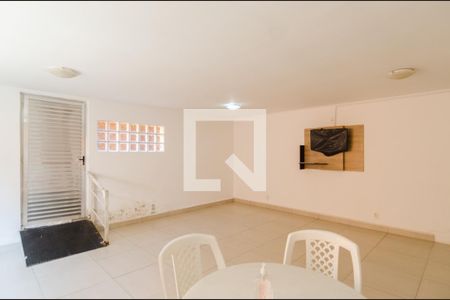 Apartamento à venda com 74m², 2 quartos e 2 vagas Apartamento à venda com 74m², 2 quartos e 2 vagasÁrea comum