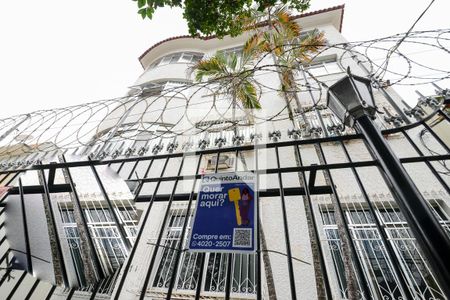 Apartamento à venda com 98m², 3 quartos e 1 vagaFachada