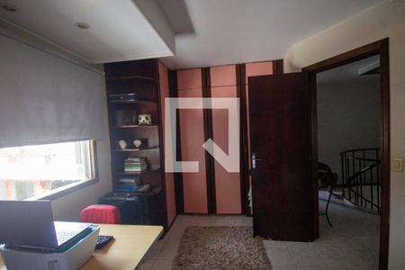 Casa de condomínio à venda com 630m², 6 quartos e 3 vagasSuíte 3