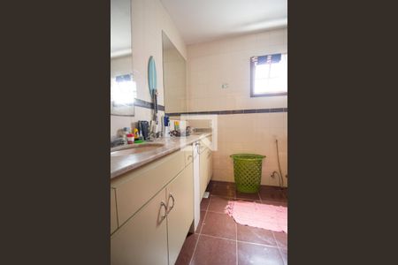 Casa de condomínio à venda com 630m², 6 quartos e 3 vagasBanheiro da Suíte 4