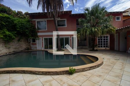 Casa de condomínio à venda com 630m², 6 quartos e 3 vagasAnexo