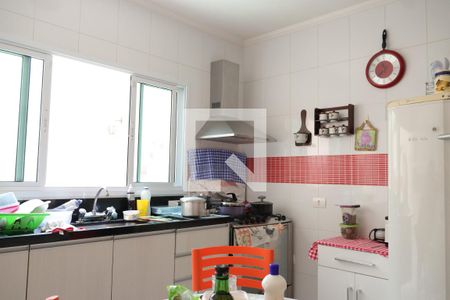 Casa à venda com 126m², 3 quartos e 2 vagascozinha