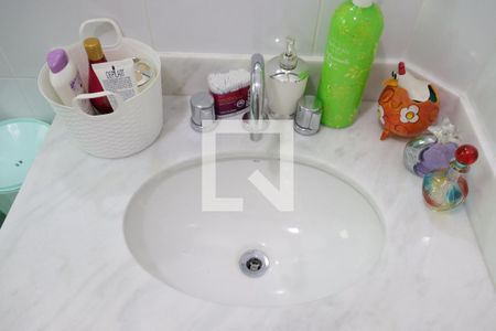 Casa à venda com 126m², 3 quartos e 2 vagasBanheiro Corredor