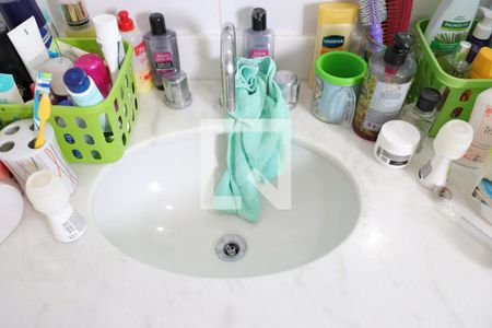 Casa à venda com 126m², 3 quartos e 2 vagasBanheiro da Suíte