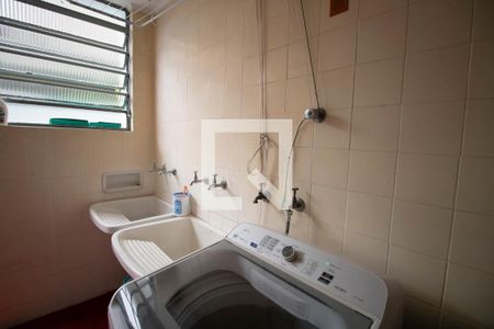 Casa à venda com 360m², 4 quartos e 4 vagas Casa à venda com 360m², 4 quartos e 4 vagasÁrea de Serviço