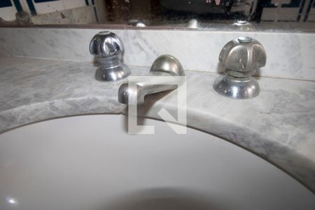 Casa à venda com 360m², 4 quartos e 4 vagas Casa à venda com 360m², 4 quartos e 4 vagasSuite do Quarto 3