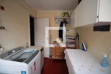 Casa à venda com 360m², 4 quartos e 4 vagas Casa à venda com 360m², 4 quartos e 4 vagasÁrea de Serviço