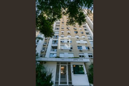 Apartamento à venda com 65m², 2 quartos e 1 vagaFachada