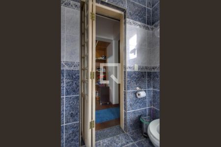 Casa à venda com 250m², 4 quartos e 5 vagasQuarto 3 - Suíte