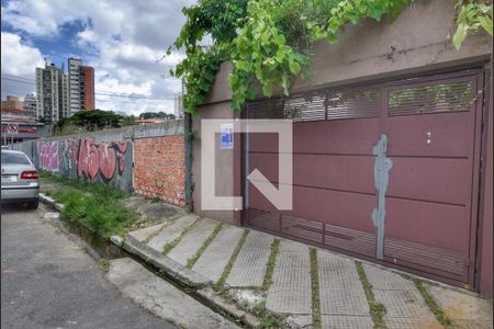 Casa à venda com 250m², 4 quartos e 5 vagasFachada