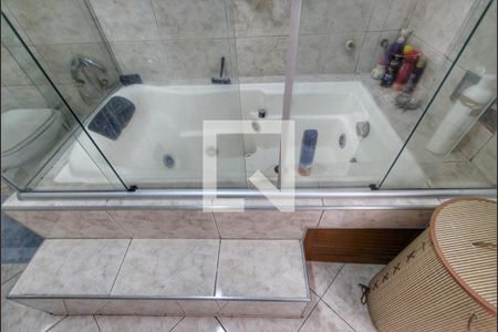 Casa à venda com 250m², 4 quartos e 5 vagasBanheiro
