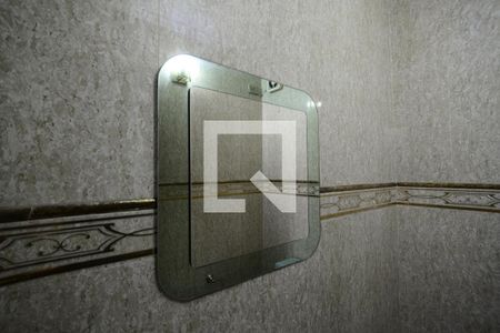 Lavabo de casa para alugar com 4 quartos, 250m² em Vila Monumento, São Paulo