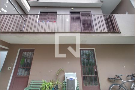 Casa à venda com 250m², 4 quartos e 5 vagasCasa 02