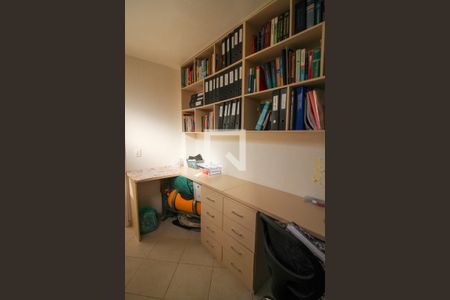 Apartamento à venda com 228m², 3 quartos e 2 vagasQuarto de Serviço