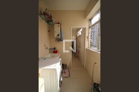 Apartamento à venda com 228m², 3 quartos e 2 vagasÁrea de Serviço