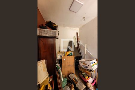 Casa à venda com 150m², 3 quartos e 2 vagasQuarto de Serviço