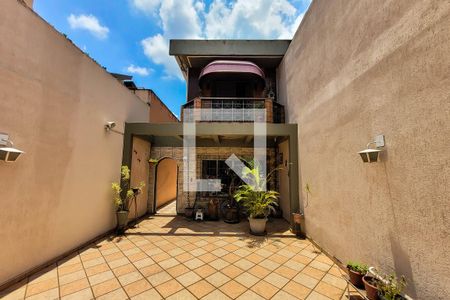 Casa à venda com 150m², 3 quartos e 2 vagasGaragem