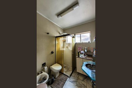 Casa à venda com 150m², 3 quartos e 2 vagasBanheiro Quarto 3 - Suíte