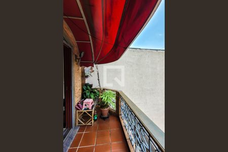 Casa à venda com 150m², 3 quartos e 2 vagasVaranda Quarto 1