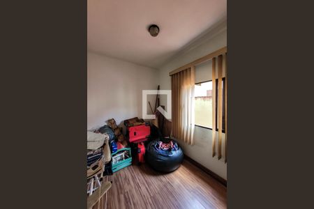 Casa à venda com 150m², 3 quartos e 2 vagasQuarto 2