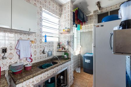 Apartamento à venda com 65m², 2 quartos e sem vagaCozinha e Área de Serviço