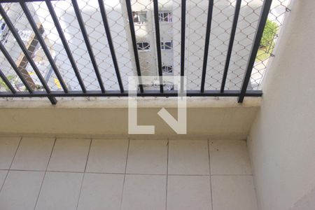 Apartamento para alugar com 3 quartos, 65m² em Jardim Flor da Montanha, Guarulhos