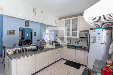 Casa à venda com 360m², 5 quartos e 3 vagasCozinha