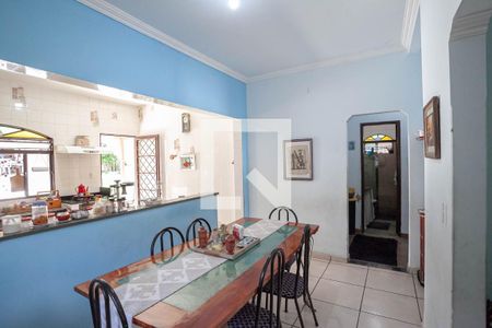 Casa à venda com 360m², 5 quartos e 3 vagasCopa