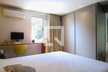 Apartamento à venda com 170m², 3 quartos e 1 vaga Apartamento à venda com 170m², 3 quartos e 1 vagaSuíte 2