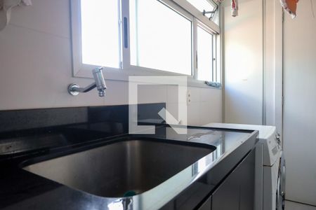 Apartamento à venda com 170m², 3 quartos e 1 vaga Apartamento à venda com 170m², 3 quartos e 1 vagaÁrea de Serviço