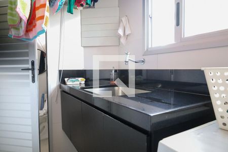 Apartamento à venda com 170m², 3 quartos e 1 vaga Apartamento à venda com 170m², 3 quartos e 1 vagaÁrea de Serviço