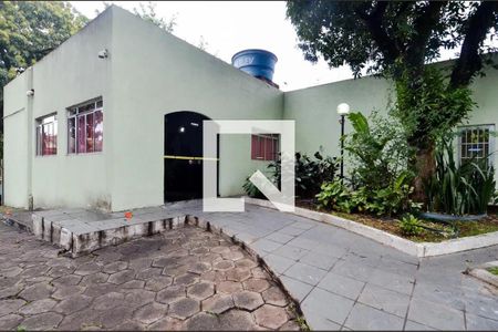 Apartamento à venda com 68m², 2 quartos e 1 vaga Apartamento à venda com 68m², 2 quartos e 1 vagaÁrea comum - Salão de festas